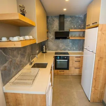 Lara Marine Homes Apart-hotel